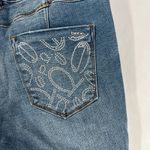 Bebe  Heartbreak Skinny Jeans Womens 27 Blue Denim Cotton Stretch Logo Distressed Photo 9