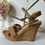 Me Too  Mantel Wedge Heels (SH19) Photo 2