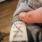 A New Day  Heather Gray leggings size small Photo 2