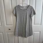 Ours lot of 2 striped short sleeve t shirt dresses size large Gray Photo 5