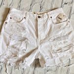 Free People #15 NWT  Maggie Mid-Rise White Distressed Shorts in Optic White Photo 4