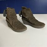 Fly London  Yama Suede Wedge Ankle Bootie Olive Army Green Size 39 Photo 2