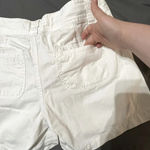 Magellan outdoors Magellan Women’s White Drawstring Shorts‎ 5” with Pockets Size 12 Photo 6