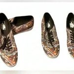 Vans LIKE NEW  CITY LIGHTS Photo 1