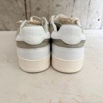 P448 Bali Canvas Embroidered Flower Sneakers Photo 4