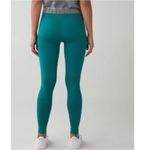Lululemon  Zone In Tight Compression Leggings in Forage Teal - Size 2 Photo 2