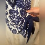 Joy Joy  Floral Printed Tie Waist Sleeveless Top- Navy/Ivory size M Photo 4