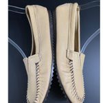 Minnetonka  SKU 7673 Womens Deer Skin Moccasin Loafers Size 8 Photo 2