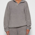 SKIMS  Gray Sherpa Teddy Cozy Pullover size L/XL Photo 0