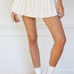 Elastic waist pleated mini skirt with shorts White Photo 1