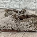 Laura Ashley women S 5-6 furry slippers taupe & white Photo 1
