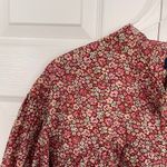 Lee Soft Volume Braclet Sleeve Shirt in Peach Fuzz Ditzy Floral Photo 3