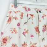 American Eagle NWT  Floral Mom Short 3" Denim Hi-Rise White Size 6 NEW $50 Photo 2