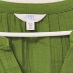 Time And Tru  Olive Green Sleeveless Tunic Photo 1