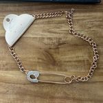 Fashionable Gold Rhinestone Safety Pin Pendant Necklace – Oversized Photo 4