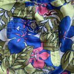 Hollister Vtg Y2K 2000’s Cargo Shorts - Blue, Green, Red Floral linen size 1 . Photo 2