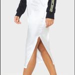 Pretty Little Thing - Silver Satin Side Split Midi Skirt in SIlver Photo 8