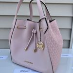 Michael Kors Phoebe Signature Large Drawstring Bucket Grab Bag -DK Powder Blush Photo 3