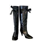 LAVORAZIONE ARTIGIANA HEELED BLACK LEATHER BOOTS WITH PATENT LEATHER BOW (7) Photo 4