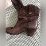 Frye  Jackie Button short boot woman’s
Size 9 Photo 4