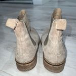 ASOS Chelsea Boots Photo 1