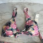 Hot water ladies floral swim bikini set vacation outdoors size small Photo 1