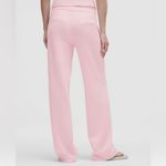 Lululemon  Softstreme Pintuck Mid-Rise Pant Pink Organza M Regular Sold Out NWT Photo 2