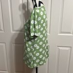 Modcloth  Green Short Sleeve T-Shirt with Floral Print Photo 2