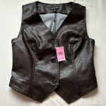 Pretty Little Thing  vest Photo 0
