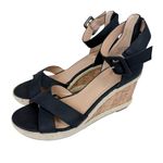 Journee Collection Telyn Espadrille Wedge Sandals Black Faux Leather Size 6.5 Photo 4