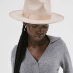 GIGI PIP MONROE RANCHER Tan Photo 1