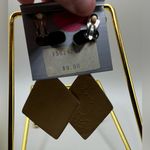 A Rare Vintage Pair Of The Wild Pair Wild Things 90’s Dangle Clip earrin… Gold Photo 1