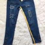 Pretty Little Thing Khloe Extreme rip Women’s Skinny Jeans in Medium wash size 10 Photo 7