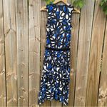 Trina Turk S Blue Black White Abstract Flower Surplice Jersey Knit Keegan Dress Photo 3