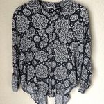 En Crême En Creme Printed Split Back Blouse Photo 0