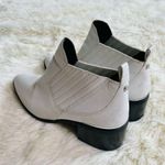 Melrose and Market  White Faux Leather Booties 6.5 M Photo 5