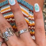 Little Butterfly Engraved Silver Ring Photo 1