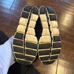 On Cloud 5 black running shoes Size 9.5 Photo 4