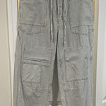 easel  stripped pants Photo 0