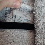 Barefoot Dreams  COZYCHIC ADULT ROBE OCEAN WHITE SIZE 2 NO WAIST TIE Photo 13