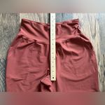 Old Navy Elevate Go Dry Women’s Leggings Joggers Orange Size Medium Photo 2