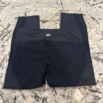 Alo Yoga  Black Leggings Cropped Capri- Women’s size‎ XS Photo 2