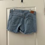 Levi's Mid Length Shorts Size 33 Photo 2