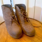 Merona ‎ Tan Faux Suede Booties - 10M Photo 0