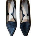 Adrienne Vittadini  black leather kitten heel pointed loafer size 8. Photo 0