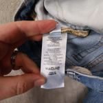 We The Free  People Mid Rise Button Fly Jeans Distressed Light Wash‎ Size 24 Photo 9