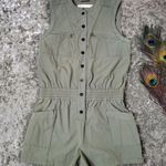 Blanc Noir Caravan Green Short Photo 1