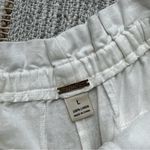 Magaschoni  White 100% Linen Paperbag Shorts Women’s Size Large Photo 5