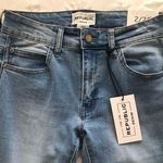 FOR THE REPUBLIC Crop Flare Jeans Photo 2