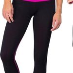Delfin Women’s Spa Mineral Infused Exercise capris pink & black size Medium Photo 11
